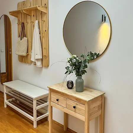 Koenigsblick Apartment *